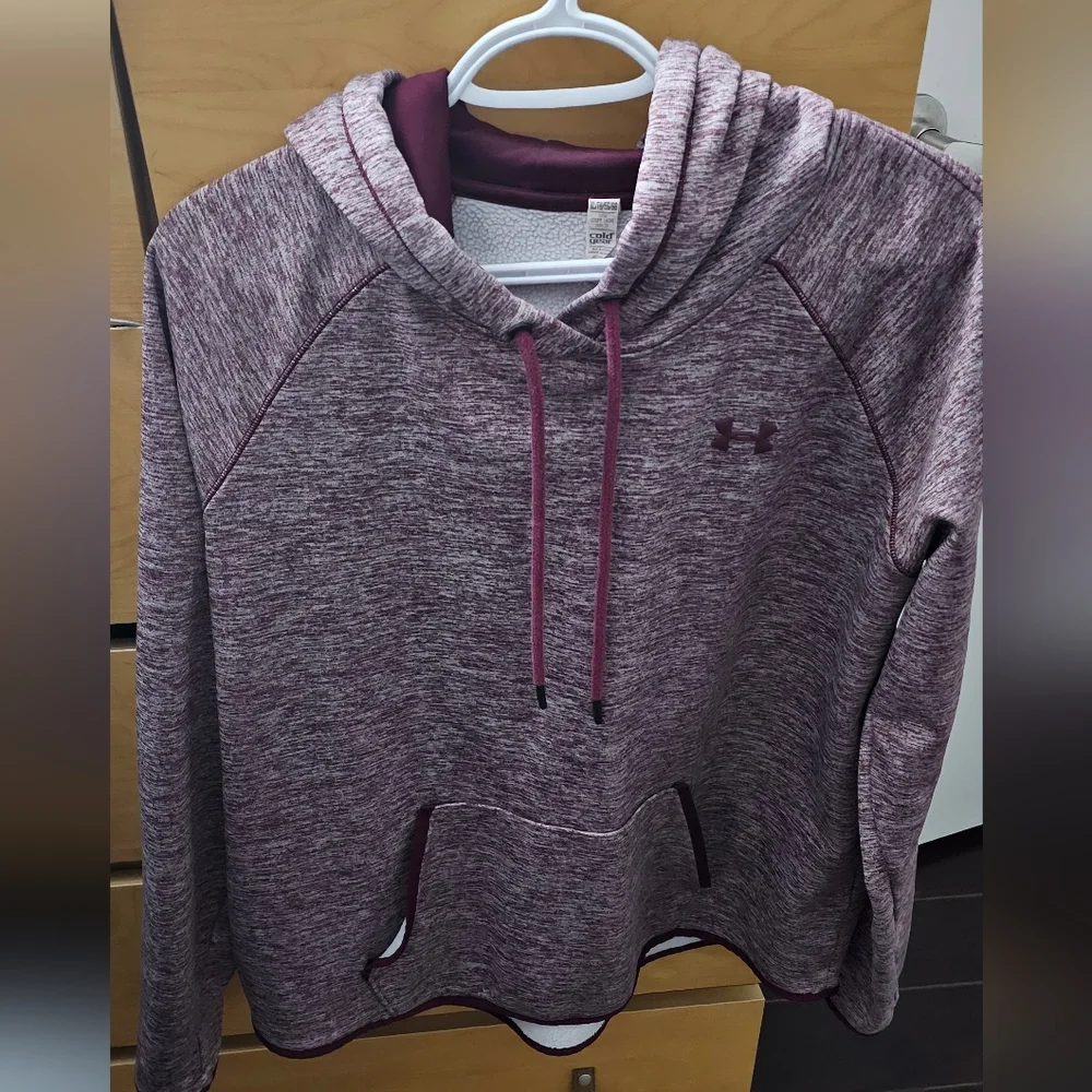 Under Armour hoodie - Picture 1 of 3